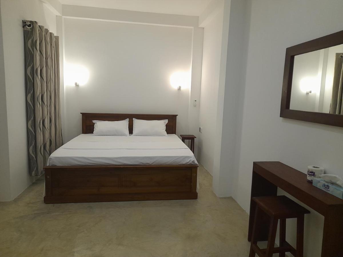 Gloria Inn เนกอมโบ ภายนอก รูปภาพ