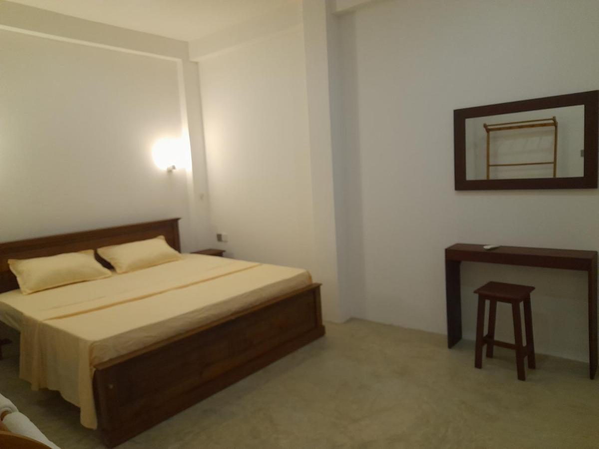 Gloria Inn เนกอมโบ ห้อง รูปภาพ